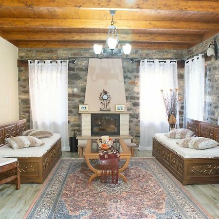 To Archontiko Tis Nikis Guest House Ioannina Ngoại thất bức ảnh
