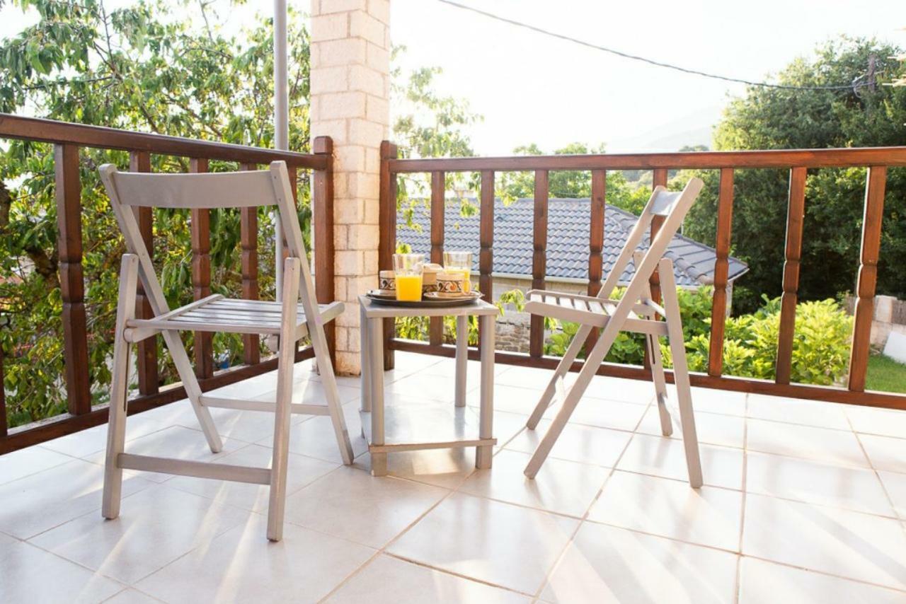 To Archontiko Tis Nikis Guest House Ioannina Ngoại thất bức ảnh
