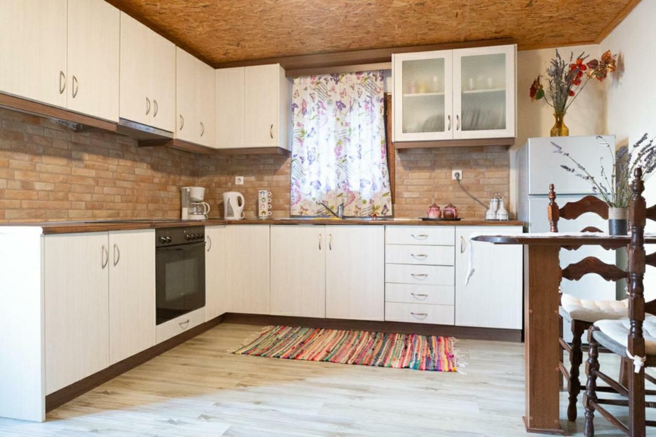 To Archontiko Tis Nikis Guest House Ioannina Ngoại thất bức ảnh