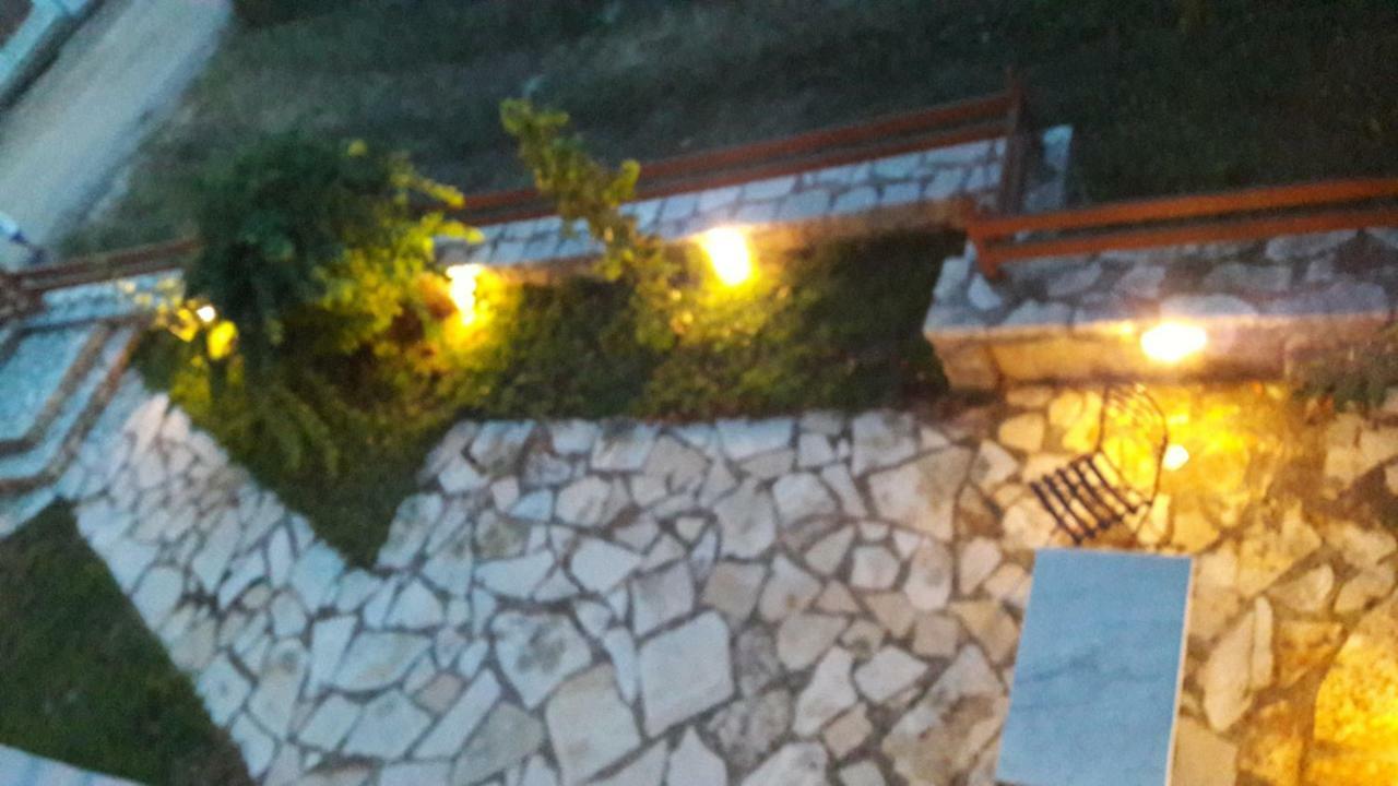 To Archontiko Tis Nikis Guest House Ioannina Ngoại thất bức ảnh